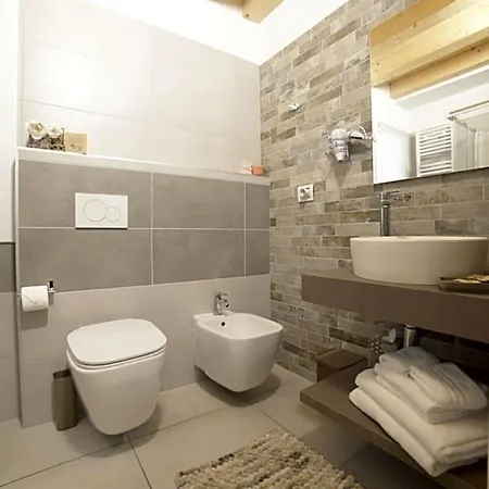 Due Perle Bed and Breakfast Κιότζα